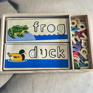 Melissa and Doug - See & Spell